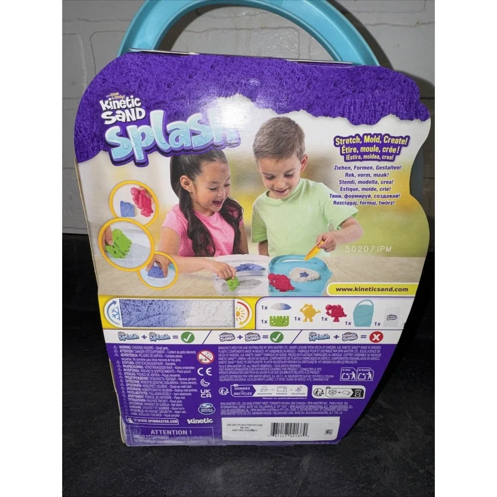 Kinetic Sand Splash Starter Case with 6oz Color-Change Play Sand 3 Tools & Molds